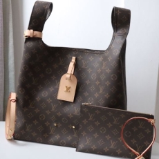 LV Shopping Bags